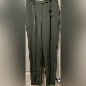 NEW Express Women’s Ankle High Rise Pant